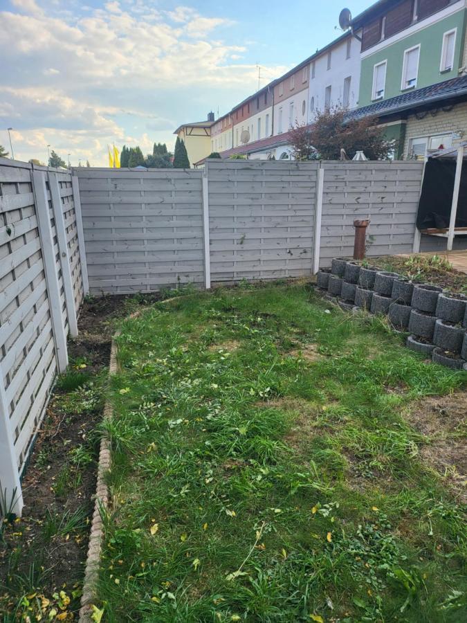 Modernes Behagliches Haus Mit Kamin, Terrasse Und Garten 마그데부르크 외부 사진