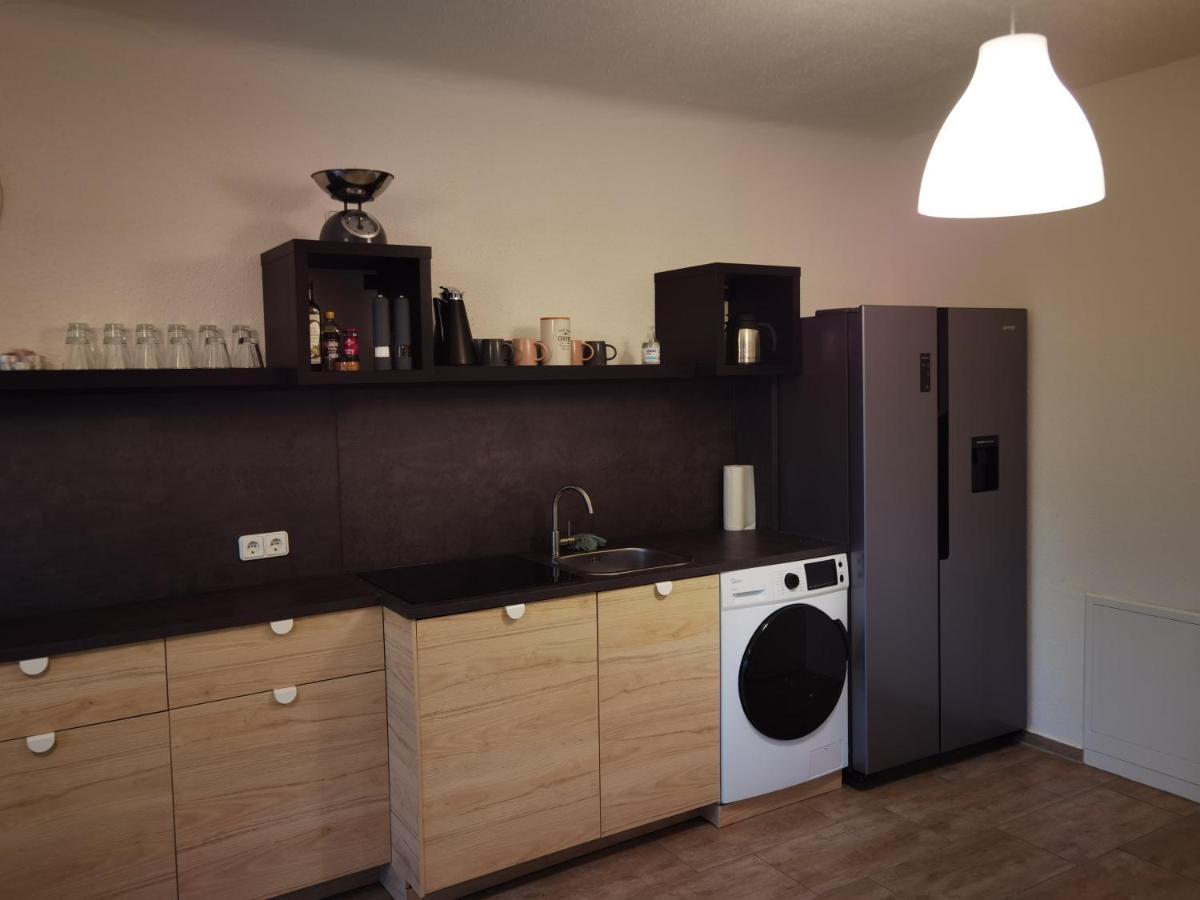 Modernes Behagliches Haus Mit Kamin, Terrasse Und Garten 마그데부르크 외부 사진