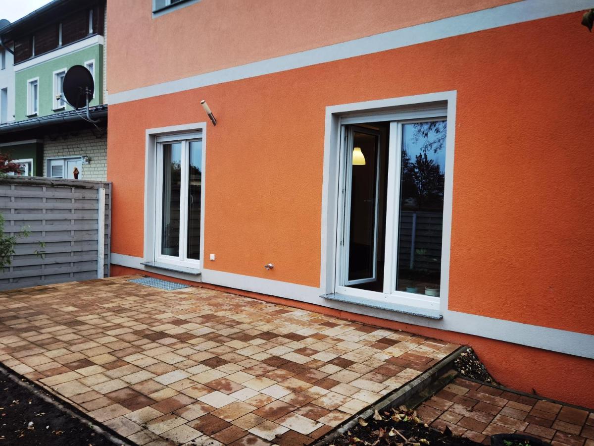Modernes Behagliches Haus Mit Kamin, Terrasse Und Garten 마그데부르크 외부 사진