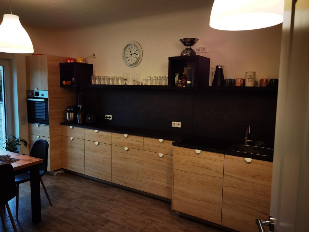 Modernes Behagliches Haus Mit Kamin, Terrasse Und Garten 마그데부르크 외부 사진